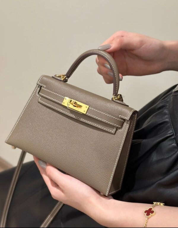 i1731130580_2592_0 Liu Factory Mini Kelly Epsom Leather Etoupe Grey Gold Hardware 19cm Full Handmade