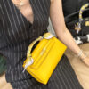 i1739771744947_9913_0_0 Liu Factory Kelly Pochette Swift Leather Lemon Yellow Light Gold Hardware 22cm Full Handmade