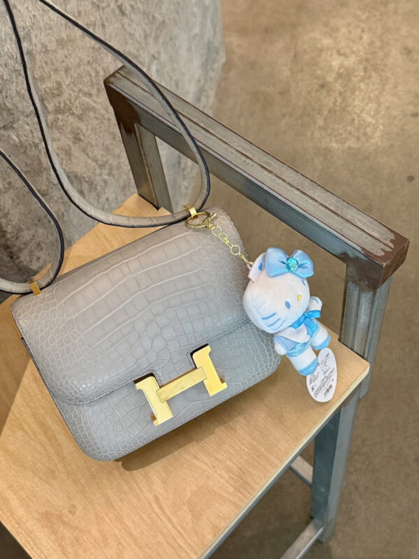 i1758264995302_3155_0_0 Liu Factory Factory Constance Matte Alligator Crocodile CK80 Pearl Grey Gold Hardware 18cm Full Handmade