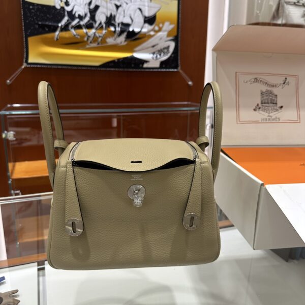 Liu Factory Lindy Togo Leather Tea Khaki Silver Hardware 26cm Full Handmade