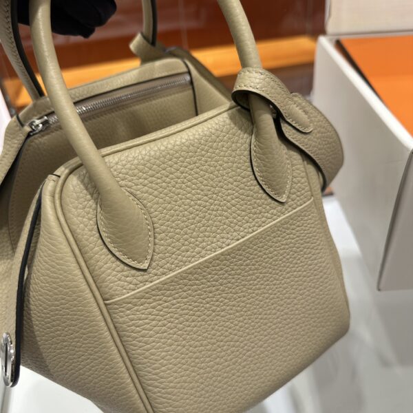Liu Factory Lindy Togo Leather Tea Khaki Silver Hardware 26cm Full Handmade